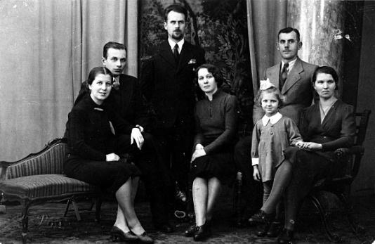 Wieczór sylwestrowy rodziny Stasiaków w Ploesti (Rumunia). 