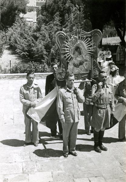 Uroczystość Bożego Ciała w Jerozolimie, 30 maja 1945