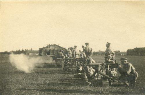 Szkolenie żołnierzy Wojska Polskiego w Rembertowie, latem 1918