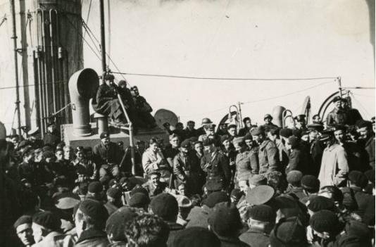 Ewakuacja 4. pułku lotnictwa z Francji do Anglii, w czerwcu 1940